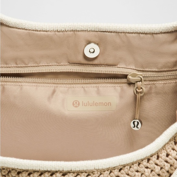 Lululemon Cotton Crochet Shoulder Bag Nutmeg/Light Ivory SOLD OUT COLOR 7L - Picture 5 of 13